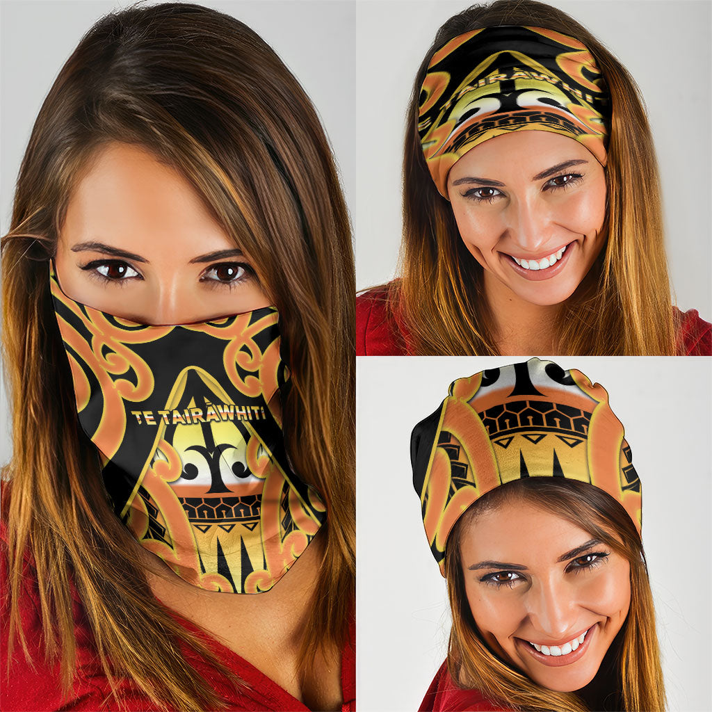 New Zealand Te Tairawhiti Neck Gaiter Maori Koru Pattern