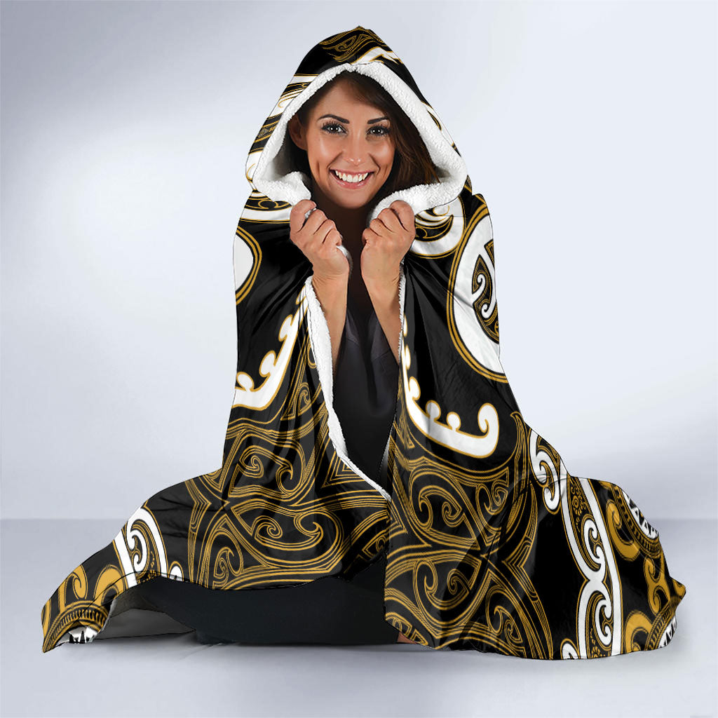Aotearoa Ngai Te Rangi Hooded Blanket Maori Tribal Pattern