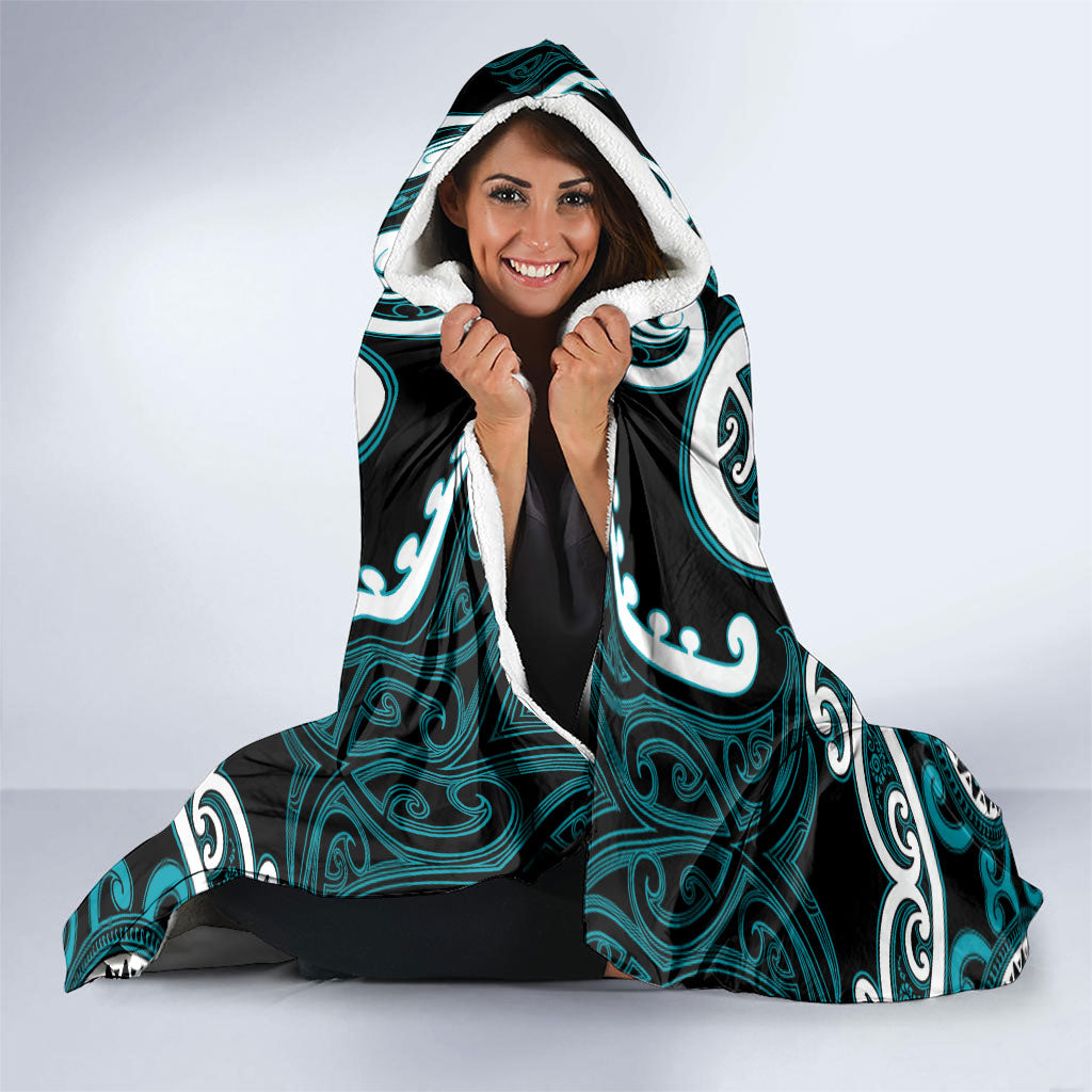 Aotearoa Tapuika Hooded Blanket Maori Tribal Pattern