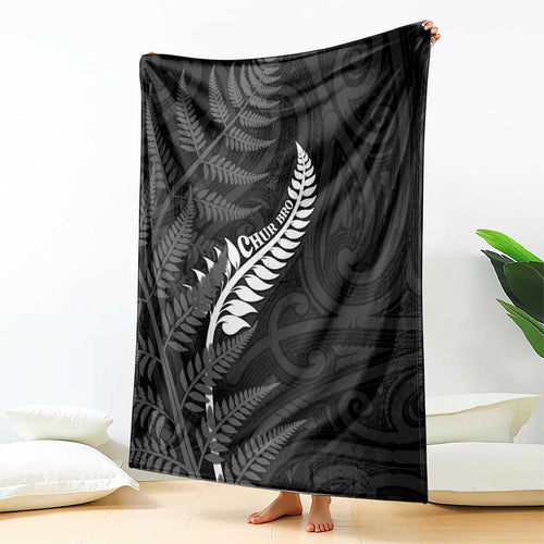 New Zealand Chur Bro Blanket Maori Koru With Silver Fern