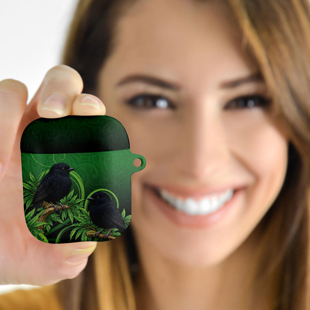 New Zealand Black Robin AirPods Case Karure Maori Koru Art Tattoo