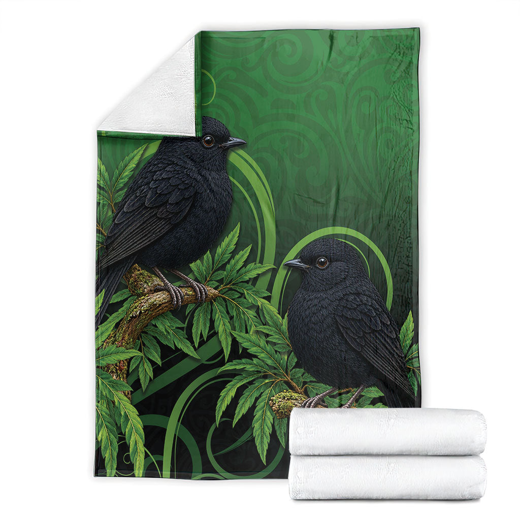 New Zealand Black Robin Blanket Karure Maori Koru Art Tattoo