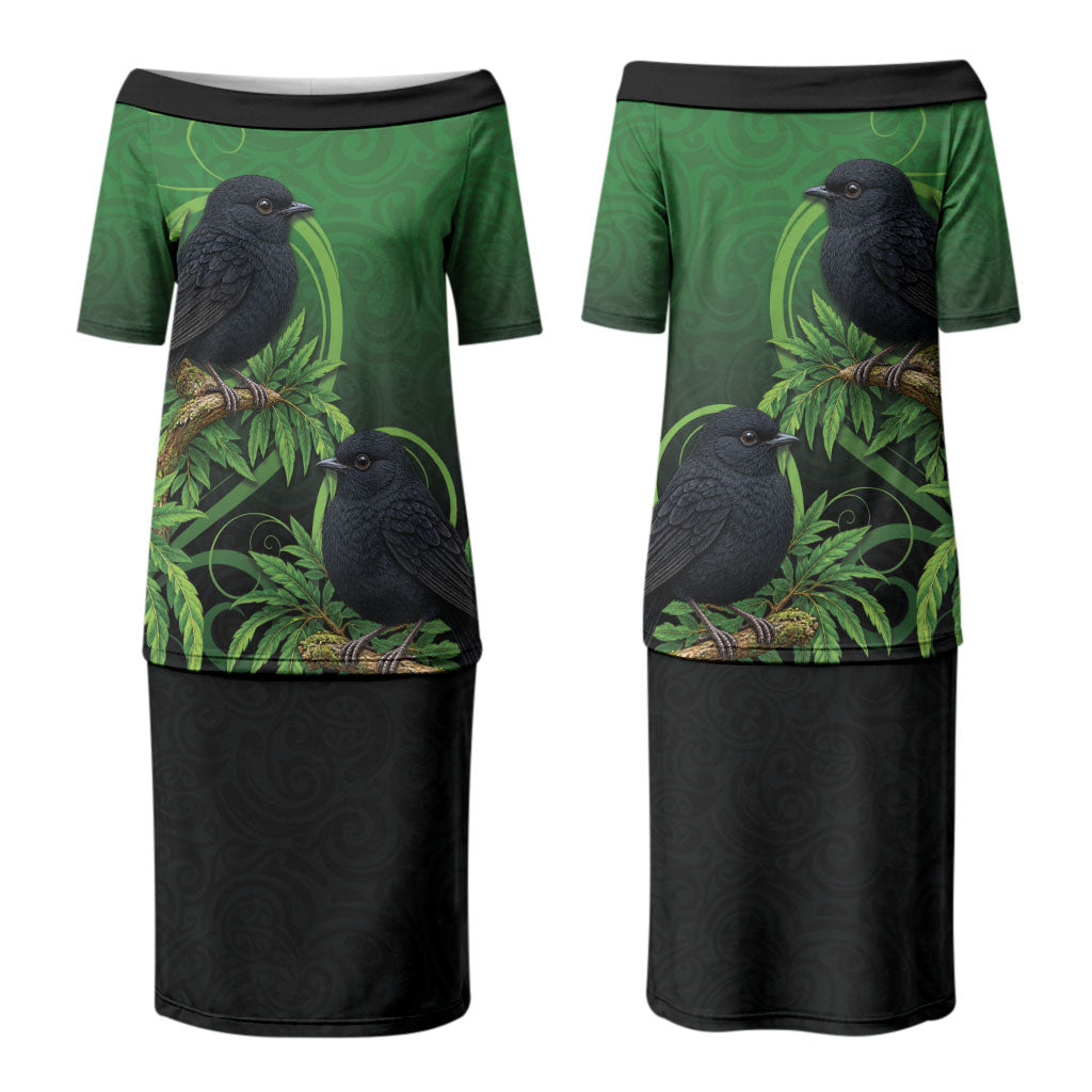 New Zealand Black Robin Couples Matching Puletasi and Long Sleeve Button Shirt Karure Maori Koru Art Tattoo