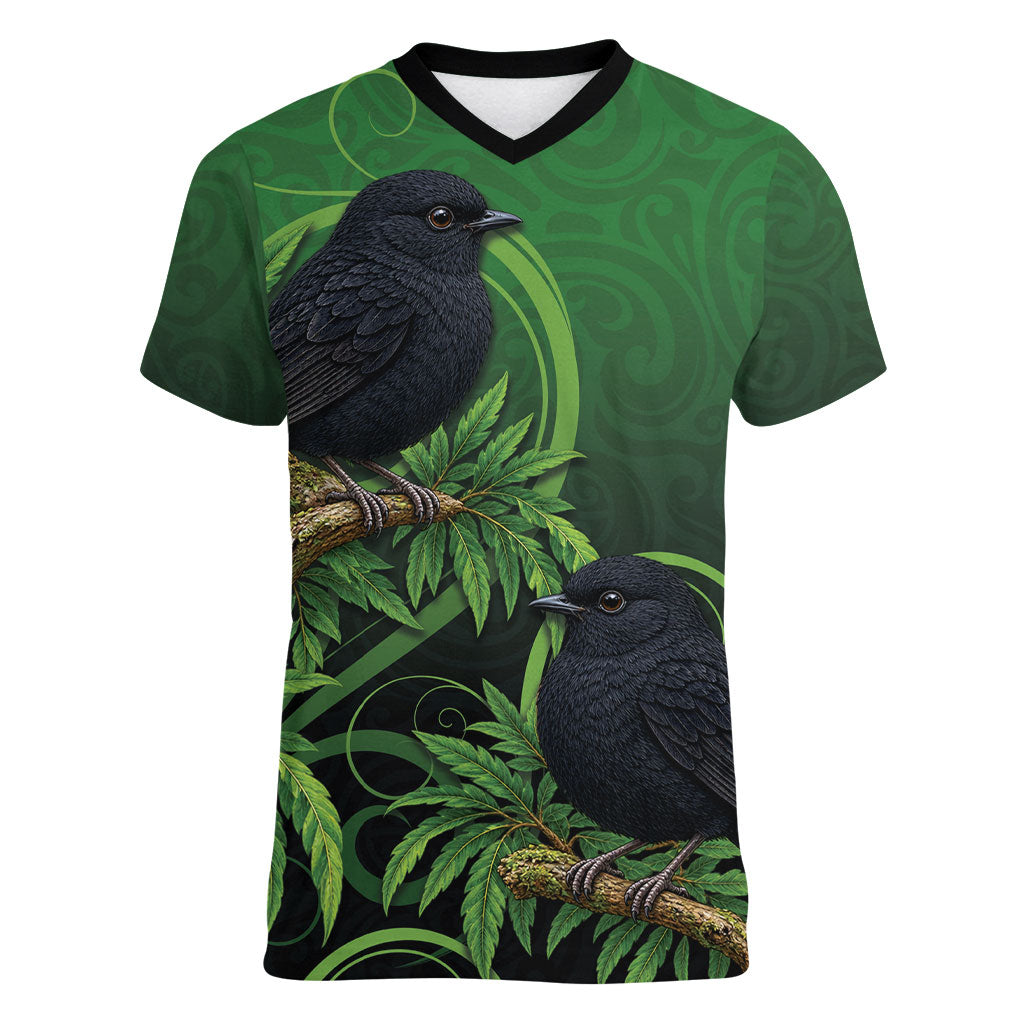 New Zealand Black Robin Women V-Neck T-Shirt Karure Maori Koru Art Tattoo