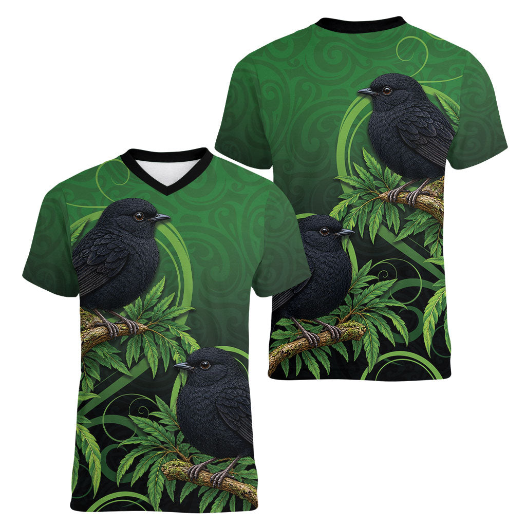 New Zealand Black Robin Women V-Neck T-Shirt Karure Maori Koru Art Tattoo