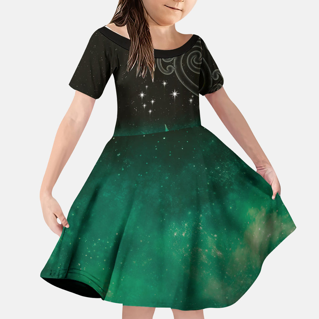 New Zealand Matariki Kid Short Sleeve Dress Pleiades Star Cluster Green Galaxy