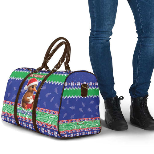 New Zealand Christmas Travel Bag Have Yourself A Kiwi-tastic Christmas - Aussie Hoodie