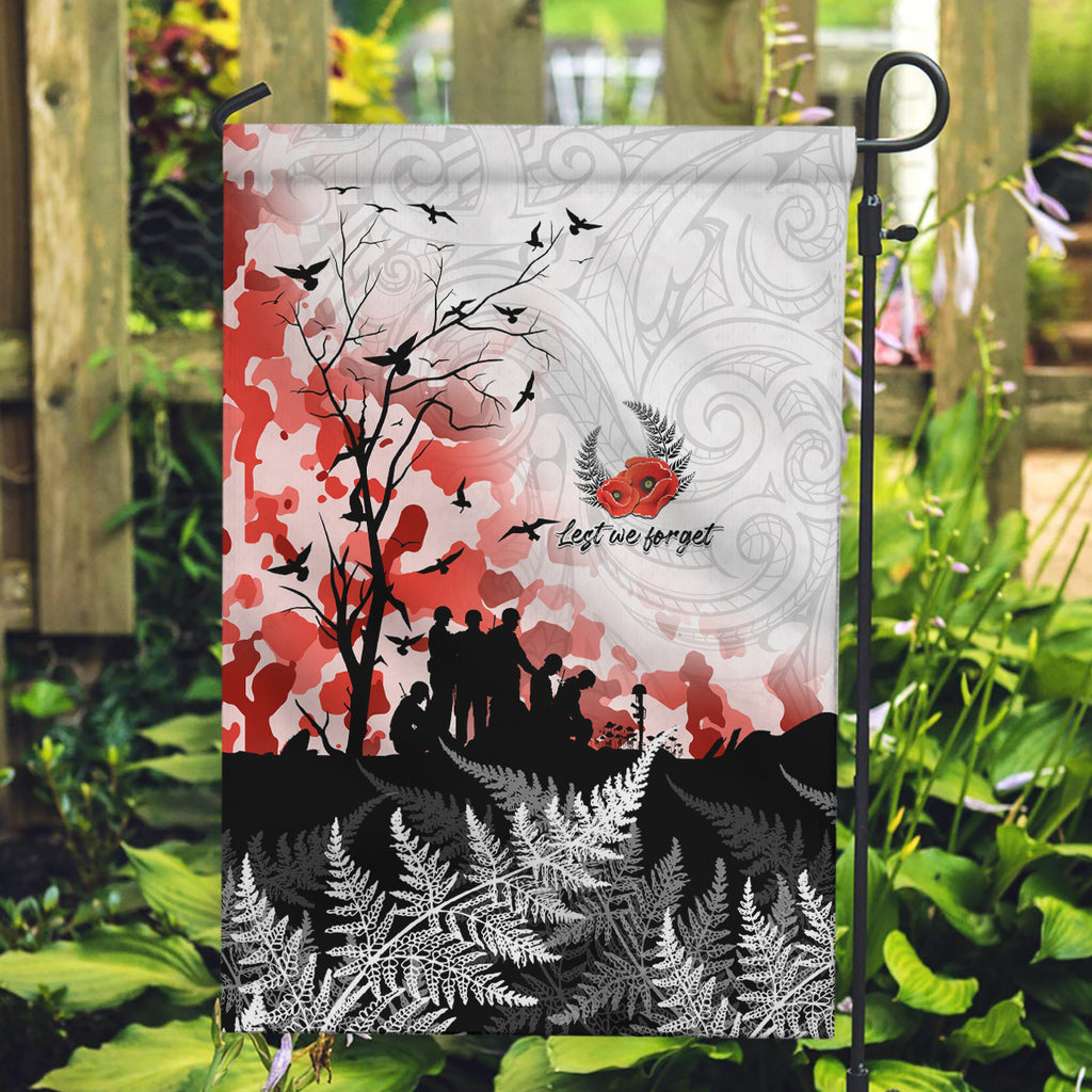 Kei Wareware Tatou New Zealand ANZAC Day Garden Flag Lest We Forget