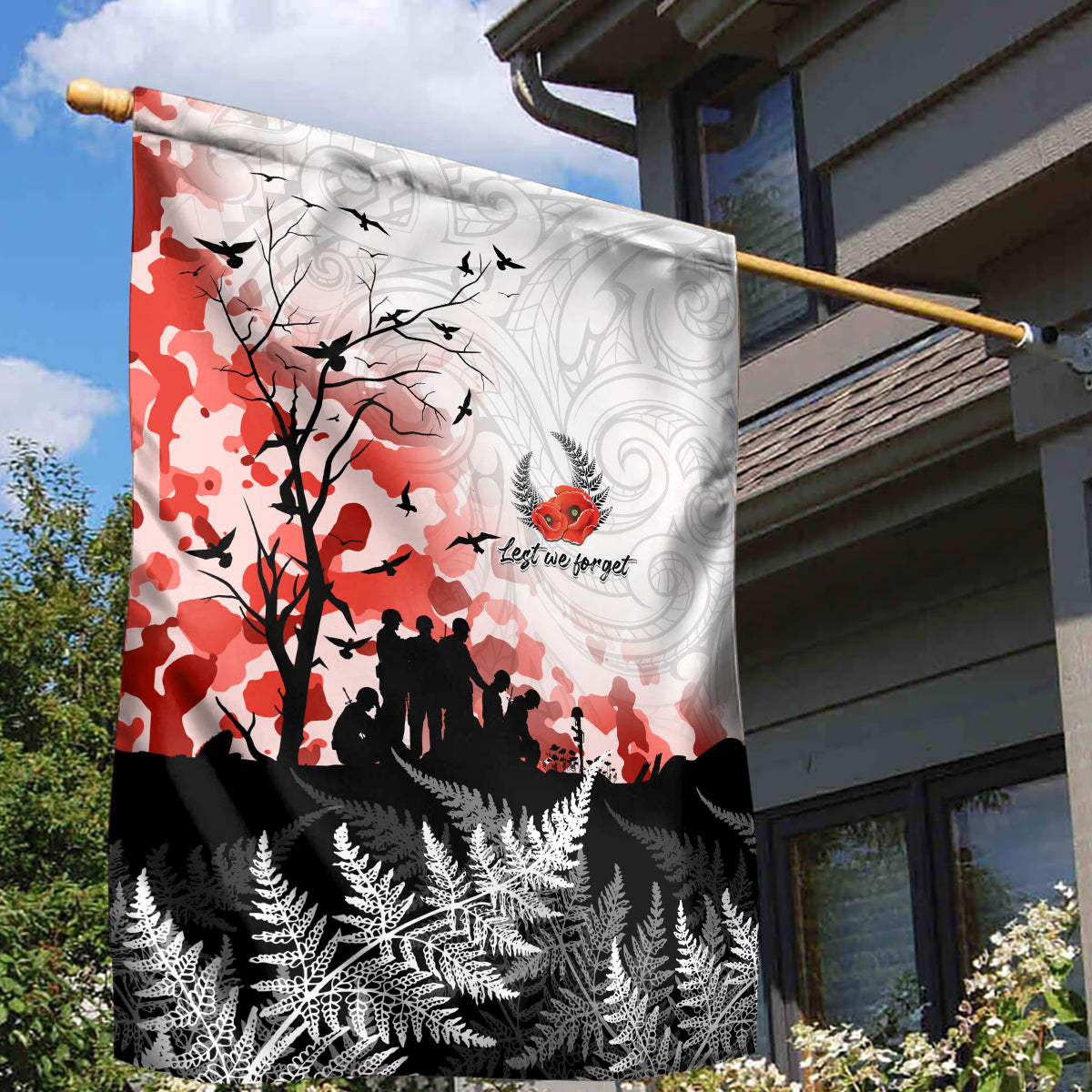 Kei Wareware Tatou New Zealand ANZAC Day Garden Flag Lest We Forget