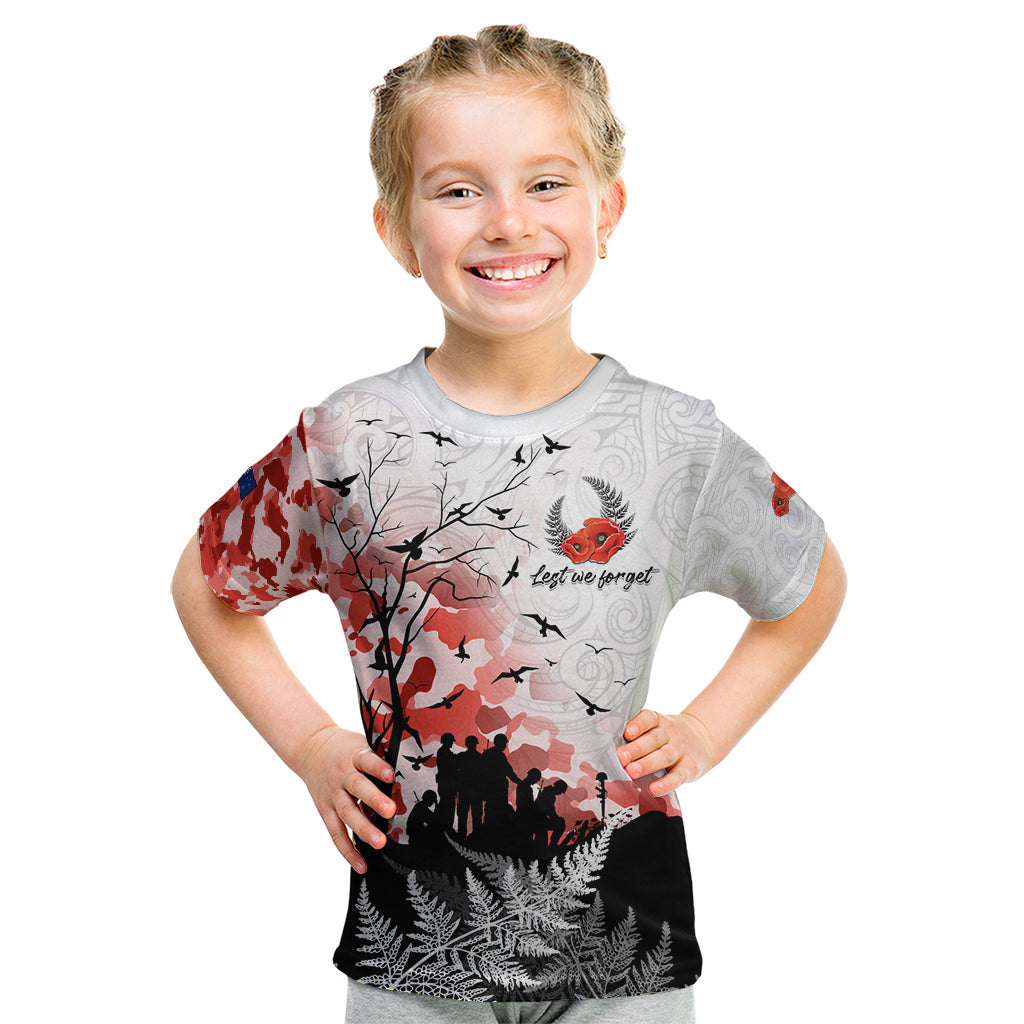 Kei Wareware Tatou New Zealand ANZAC Day Kid T Shirt Lest We Forget