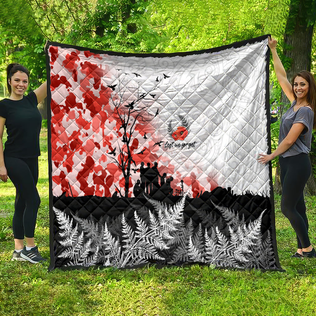 Kei Wareware Tatou New Zealand ANZAC Day Quilt Lest We Forget