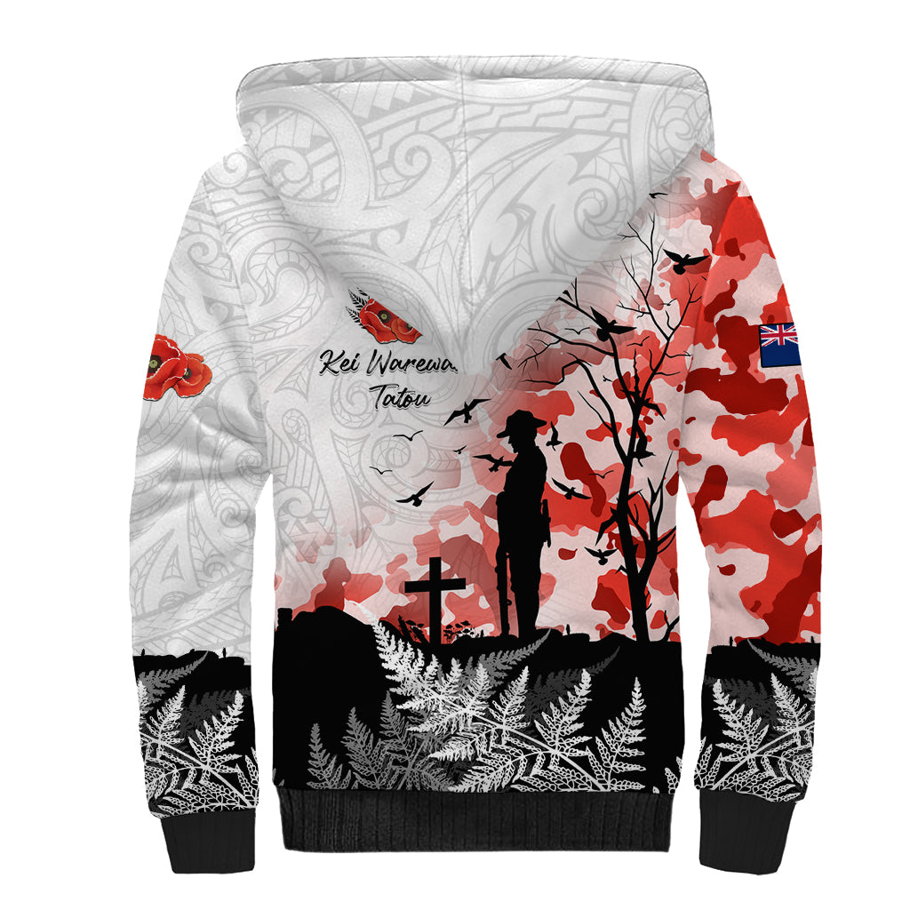 Kei Wareware Tatou New Zealand ANZAC Day Sherpa Hoodie Lest We Forget