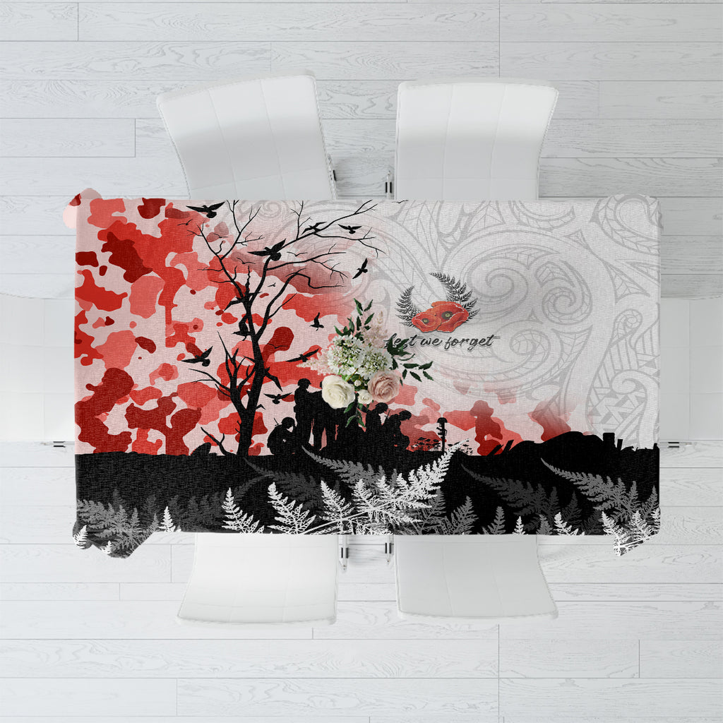 Kei Wareware Tatou New Zealand ANZAC Day Tablecloth Lest We Forget