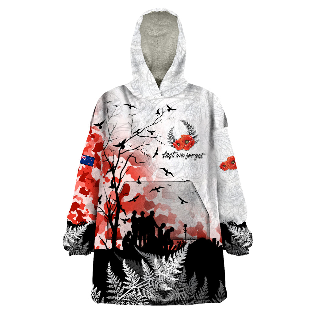 Kei Wareware Tatou New Zealand ANZAC Day Wearable Blanket Hoodie Lest We Forget