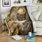 New Zealand Matariki Blanket Maori Koru With Humpback Whale Gold