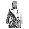 Personalised New Zealand Nurse Wearable Blanket Hoodie Maori Koru Black Version