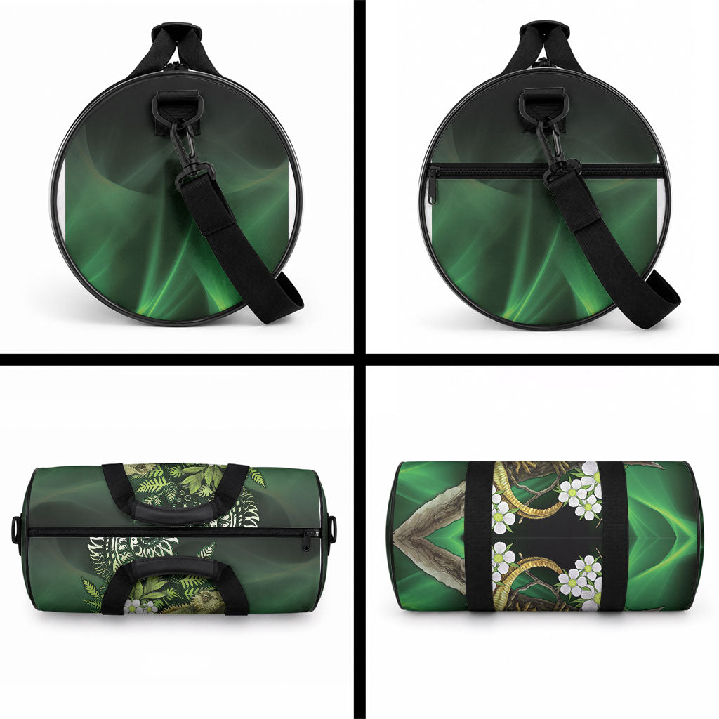 Aotearoa New Zealand Tuatara Duffle Bag Maori Koru Art