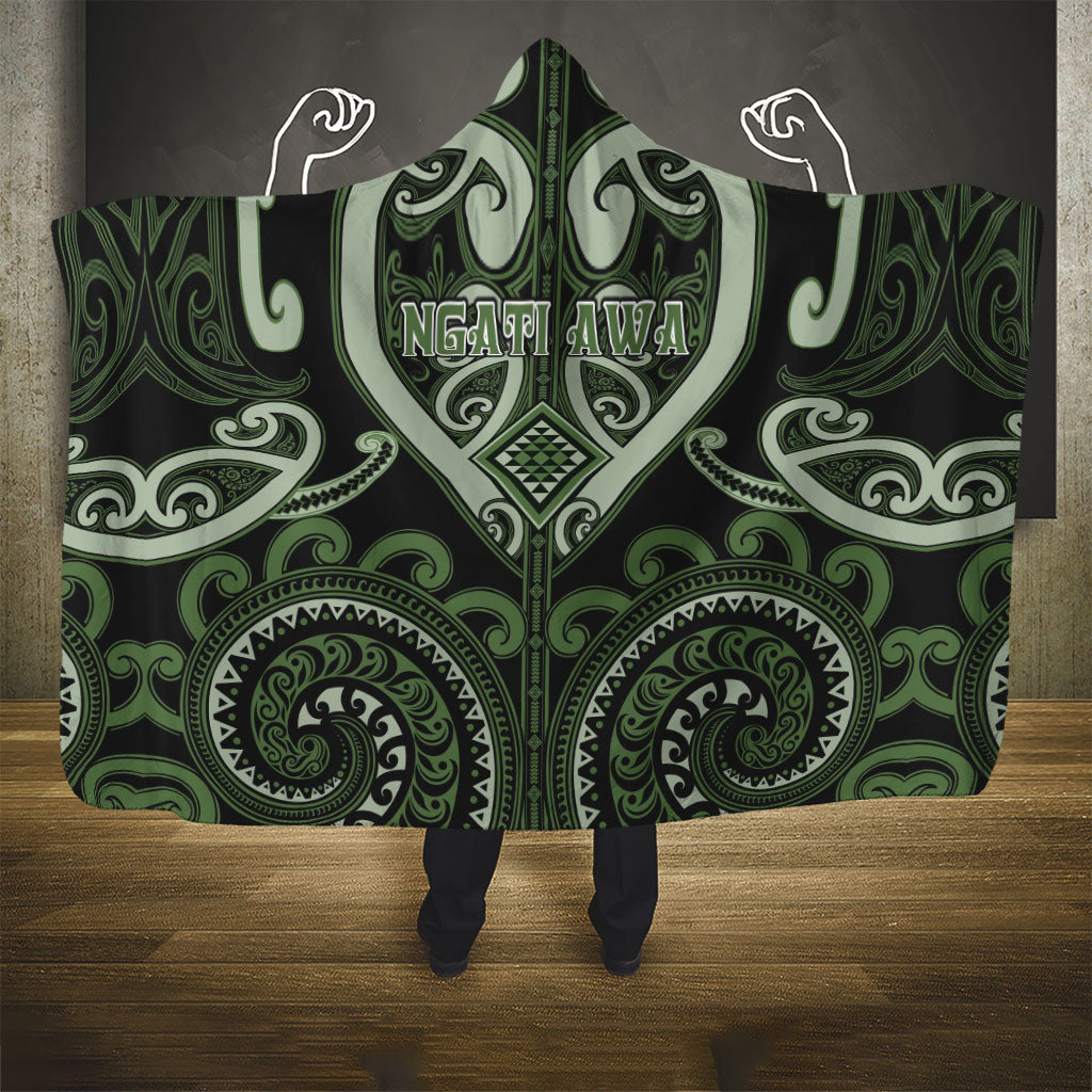 Aotearoa Ngati Awa Hooded Blanket Maori Tribal Pattern
