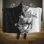 New Zealand Aotearoa Hipi Hooded Blanket Maori Pattern