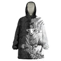 New Zealand Aotearoa Hipi Wearable Blanket Hoodie Maori Pattern