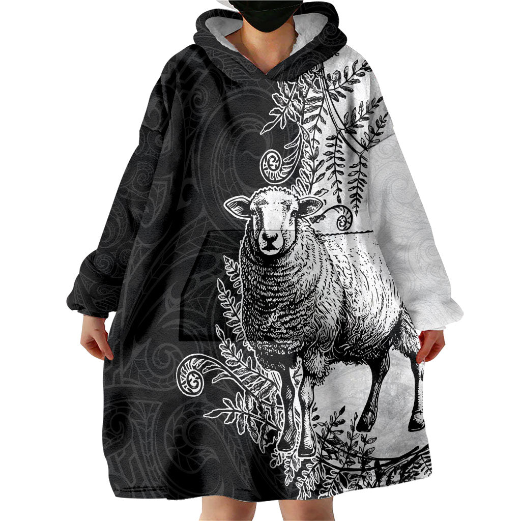 New Zealand Aotearoa Hipi Wearable Blanket Hoodie Maori Pattern
