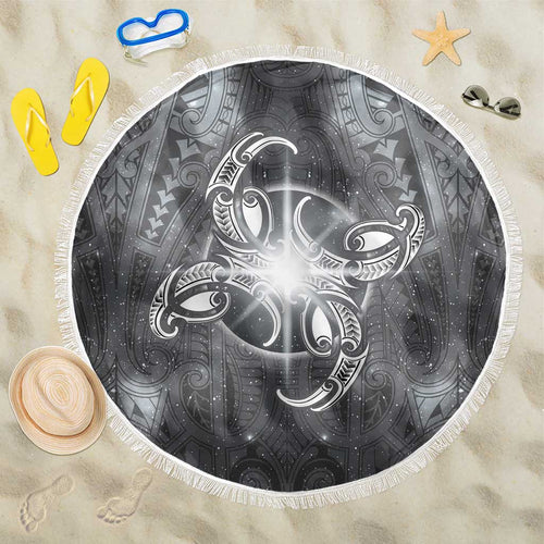 New Zealand Matariki Ururangi Beach Blanket Maori Moko Grey Galaxy