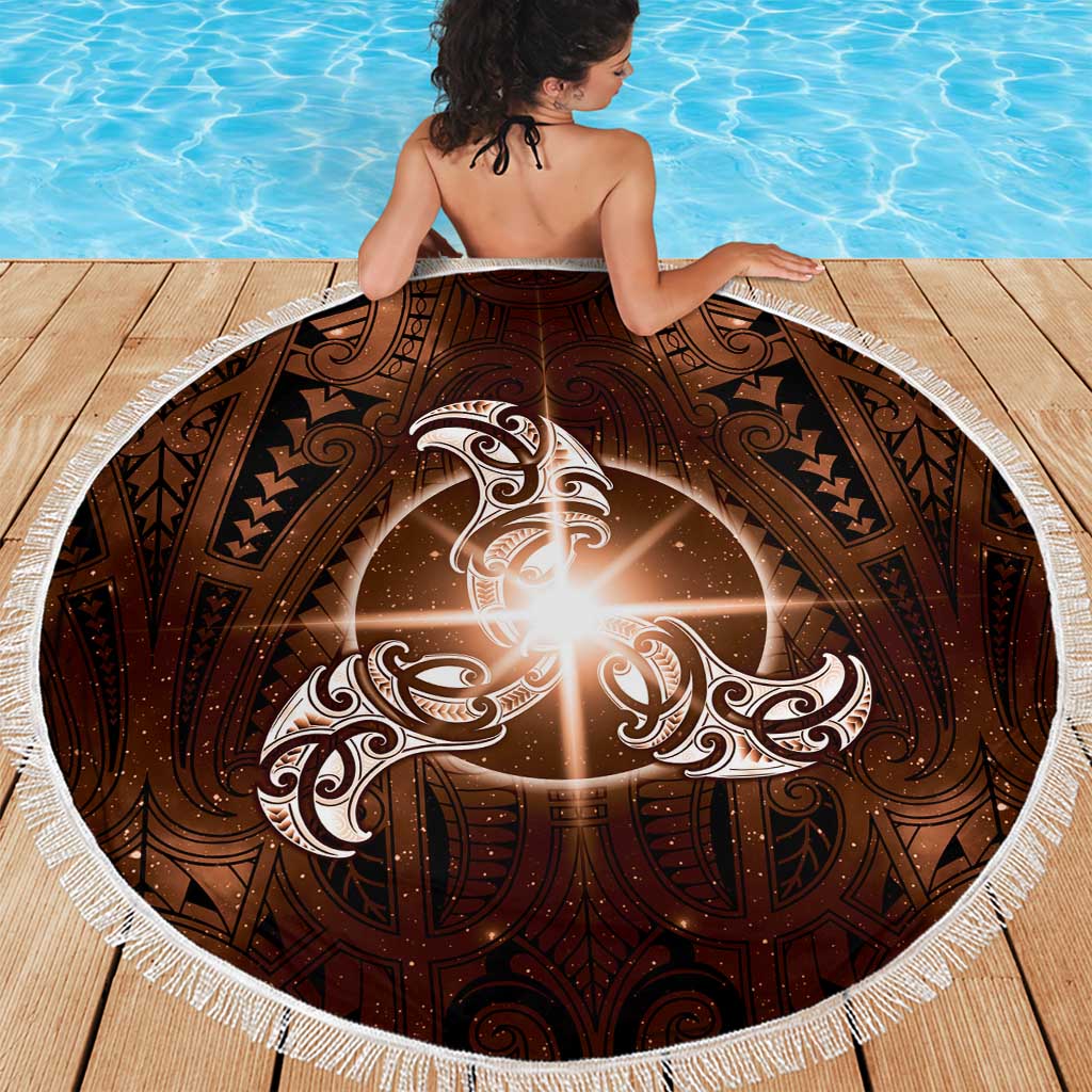 New Zealand Matariki Tupuanuku Beach Blanket Maori Moko Brown Galaxy