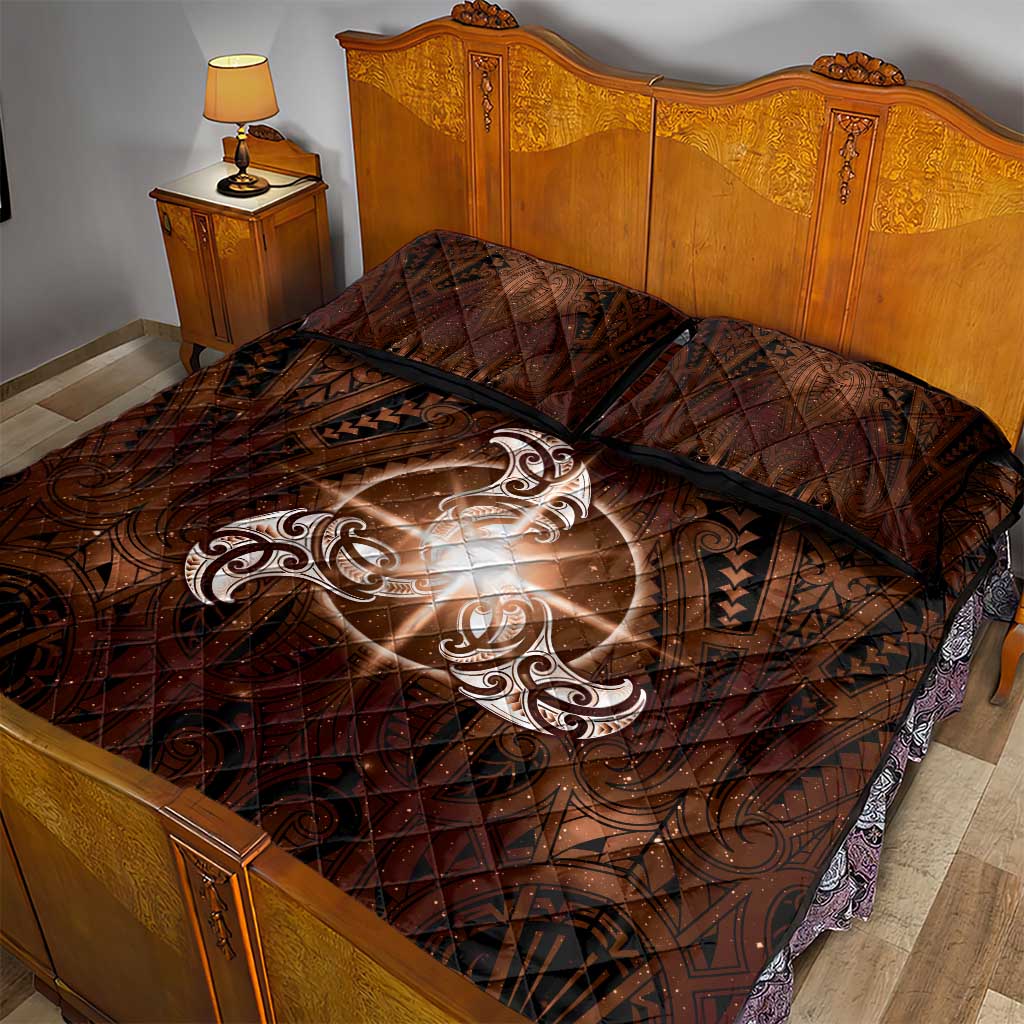 New Zealand Matariki Tupuanuku Quilt Bed Set Maori Moko Brown Galaxy