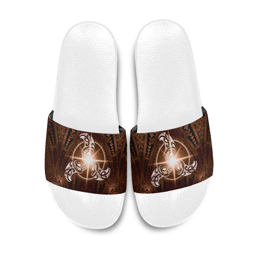 New Zealand Matariki Tupuanuku Slide Sandals Maori Moko Brown Galaxy