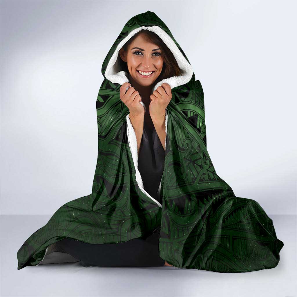New Zealand Matariki Tupuarangi Hooded Blanket Maori Moko Green Galaxy
