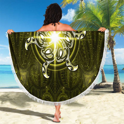 New Zealand Matariki Hiwaiterangi Beach Blanket Maori Moko Yellow Galaxy