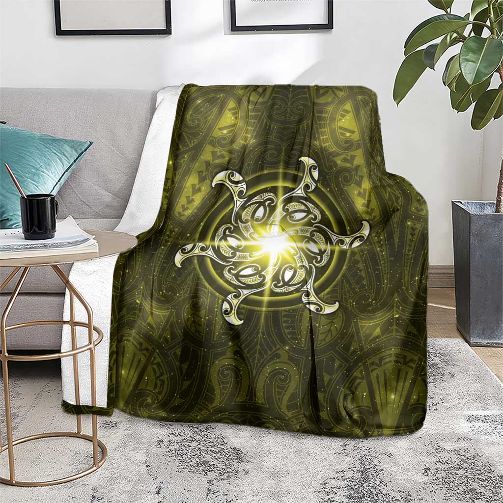 New Zealand Matariki Hiwaiterangi Blanket Maori Moko Yellow Galaxy