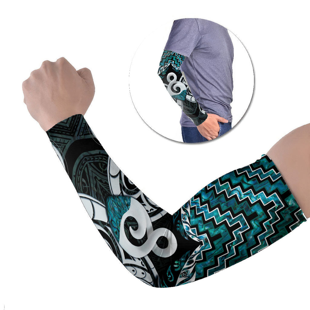 New Zealand Maori Arm Sleeves Poutama Pikorua - Single Twist Paua Shell