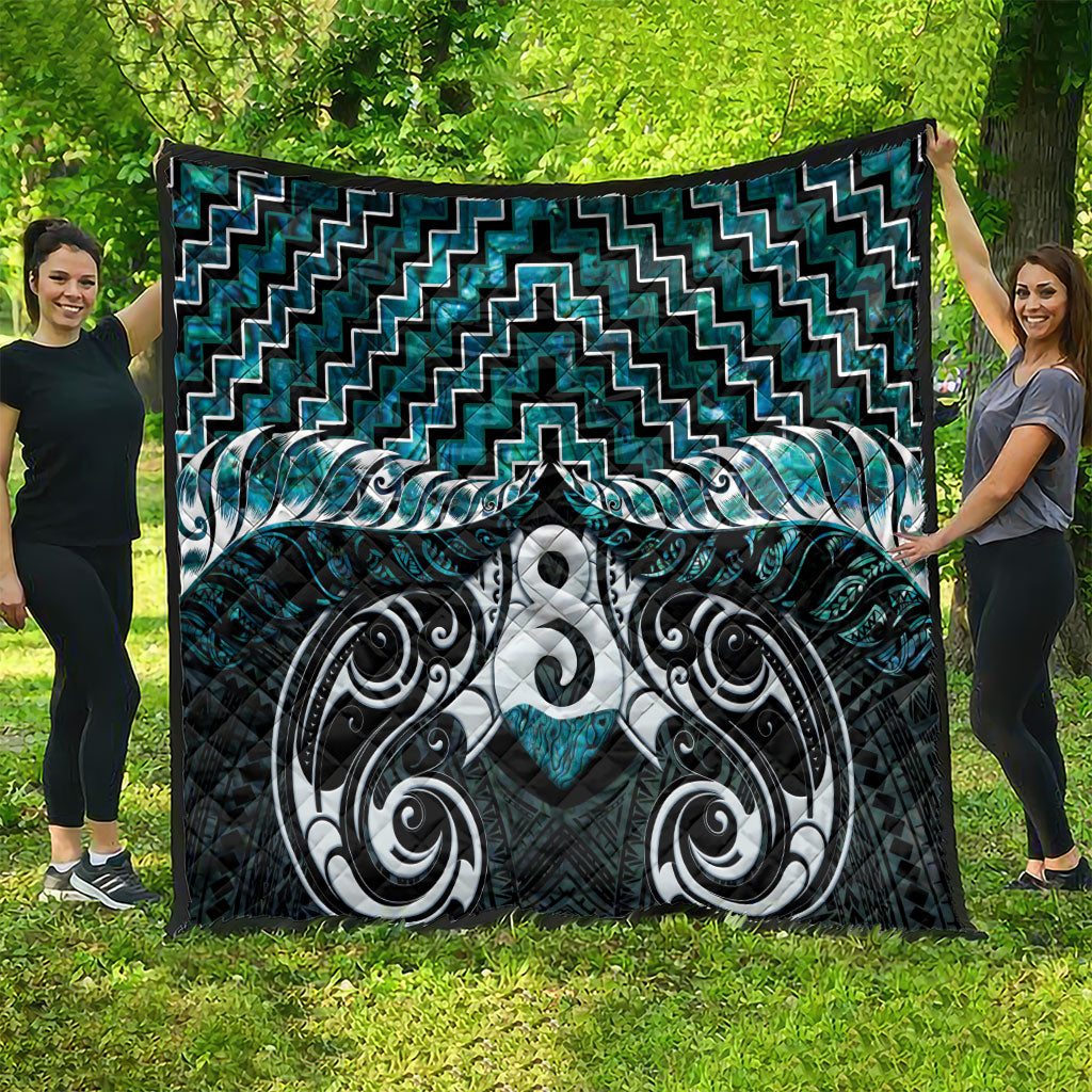 New Zealand Maori Quilt Poutama Pikorua - Single Twist Paua Shell