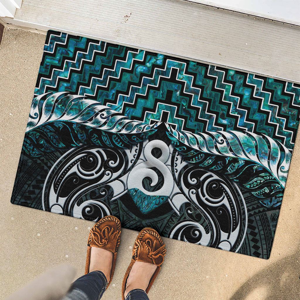 New Zealand Maori Rubber Doormat Poutama Pikorua - Single Twist Paua Shell