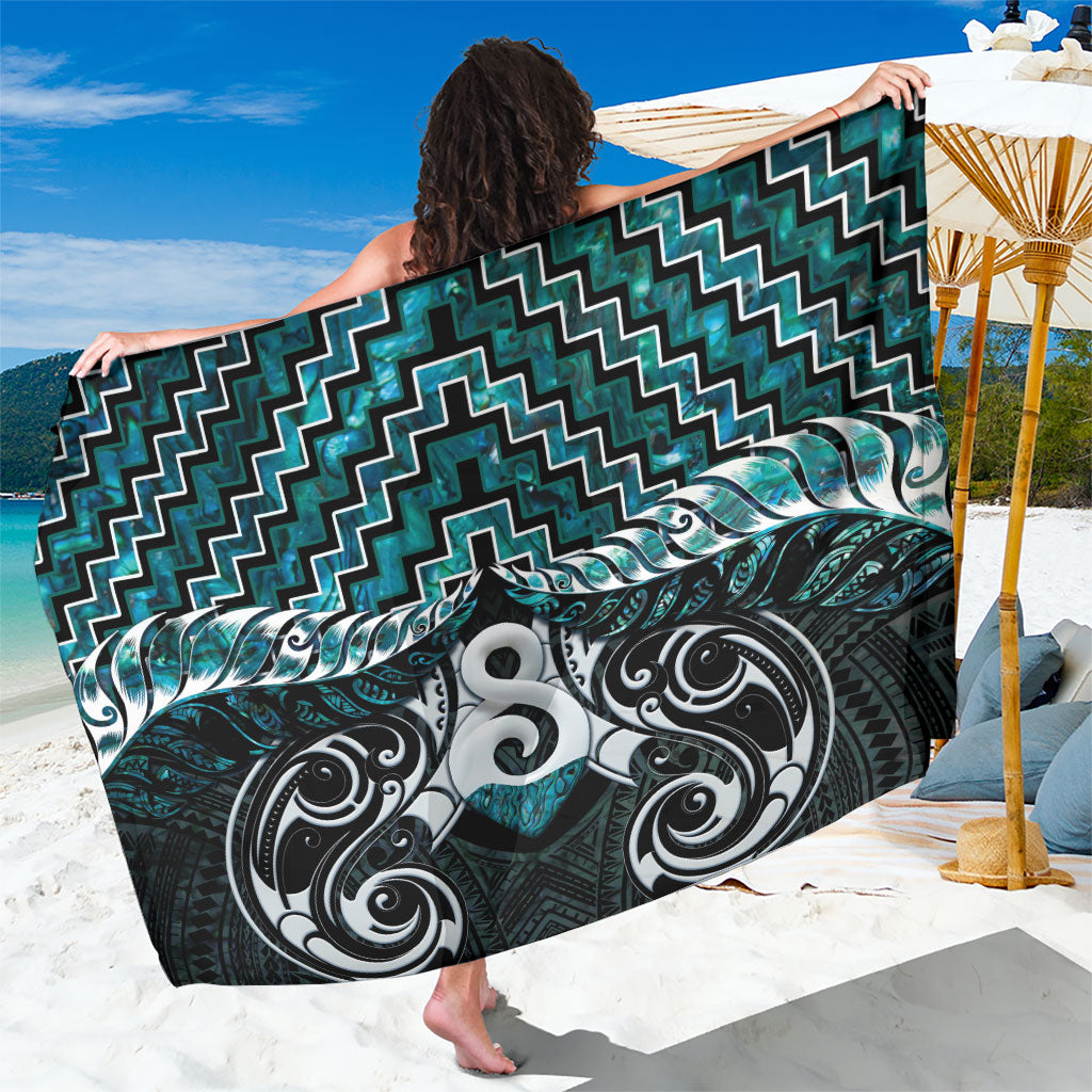 New Zealand Maori Sarong Poutama Pikorua - Single Twist Paua Shell