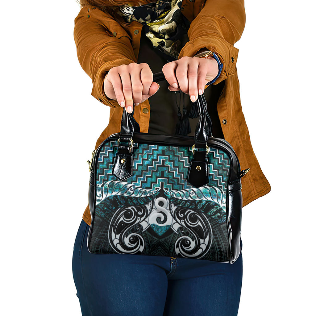 New Zealand Maori Shoulder Handbag Poutama Pikorua - Single Twist Paua Shell