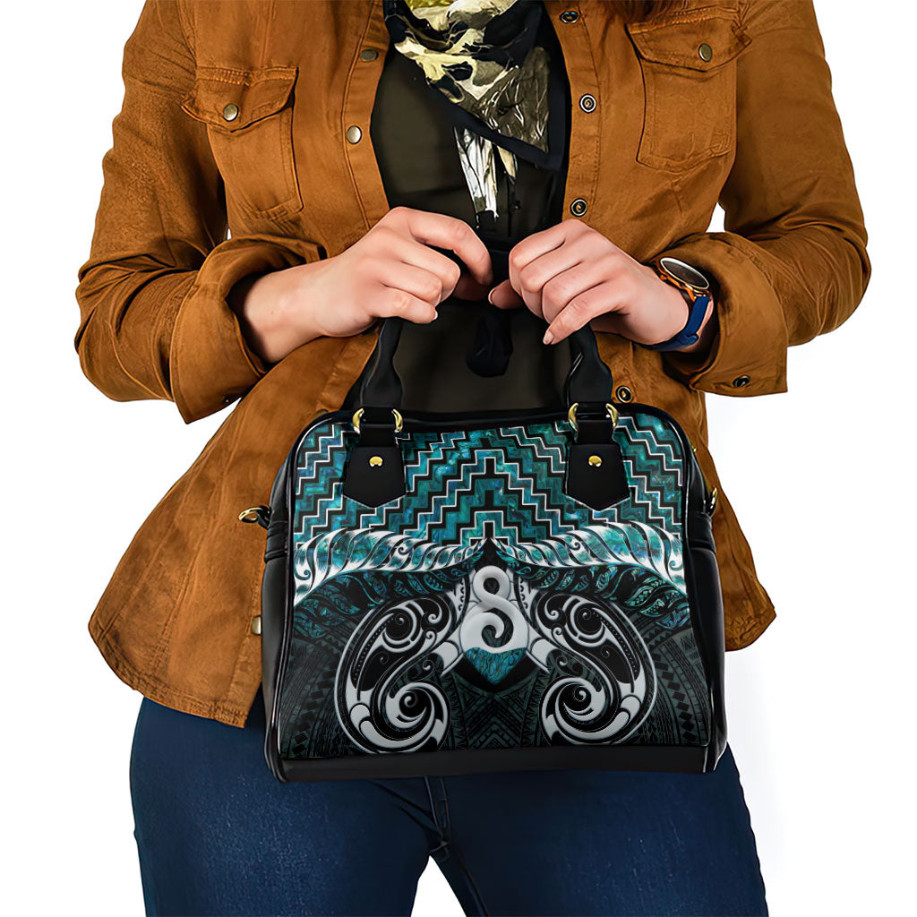 New Zealand Maori Shoulder Handbag Poutama Pikorua - Single Twist Paua Shell