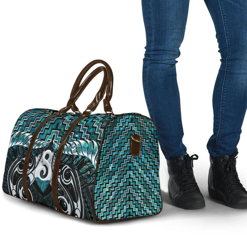 New Zealand Maori Travel Bag Poutama Pikorua - Single Twist Paua Shell
