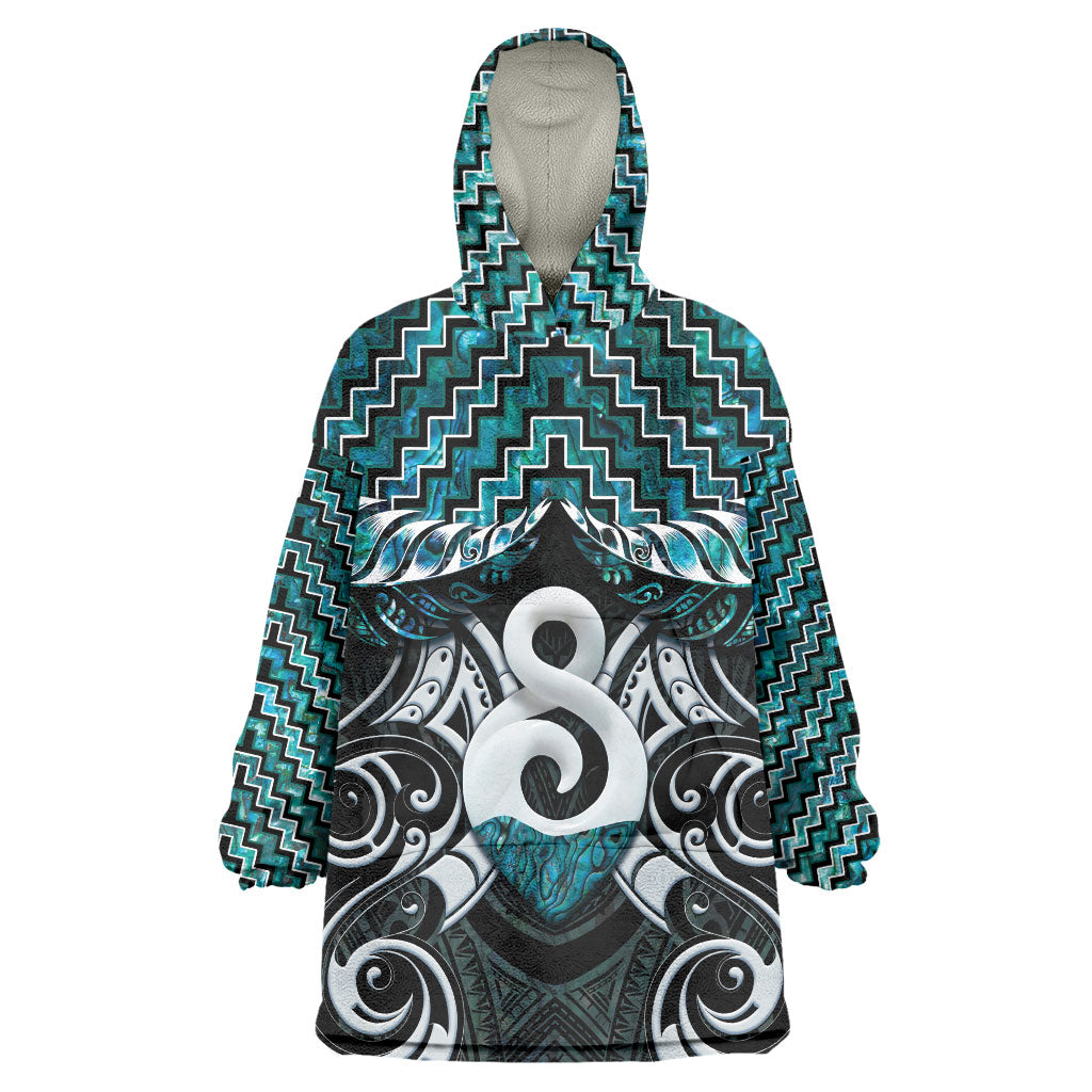 New Zealand Maori Wearable Blanket Hoodie Poutama Pikorua - Single Twist Paua Shell