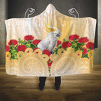 New Zealand Aotearoa Cockatoo Hooded Blanket Maori Pattern With Pohutukawa Flowers