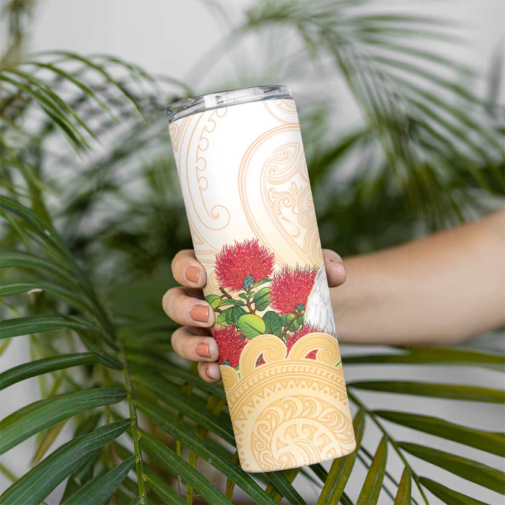 New Zealand Aotearoa Cockatoo Skinny Tumbler Maori Pattern With Pohutukawa Flowers