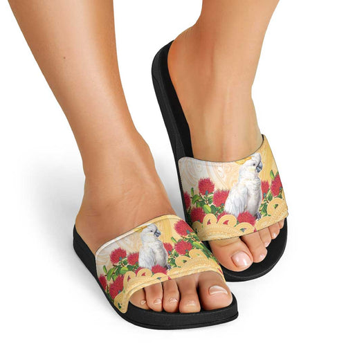 New Zealand Aotearoa Cockatoo Slide Sandals Maori Pattern With Pohutukawa Flowers