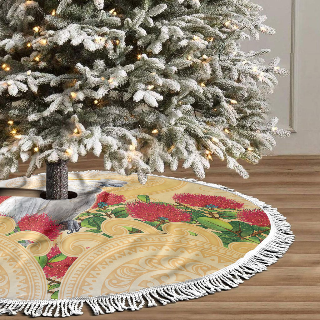 New Zealand Aotearoa Cockatoo Tree Skirt Maori Pattern With Pohutukawa Flowers