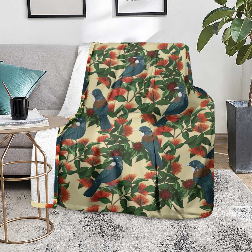 New Zealand Christmas Blanket Romantic Tui Birds on Pohutukawa - Ivory - Aussie Hoodie