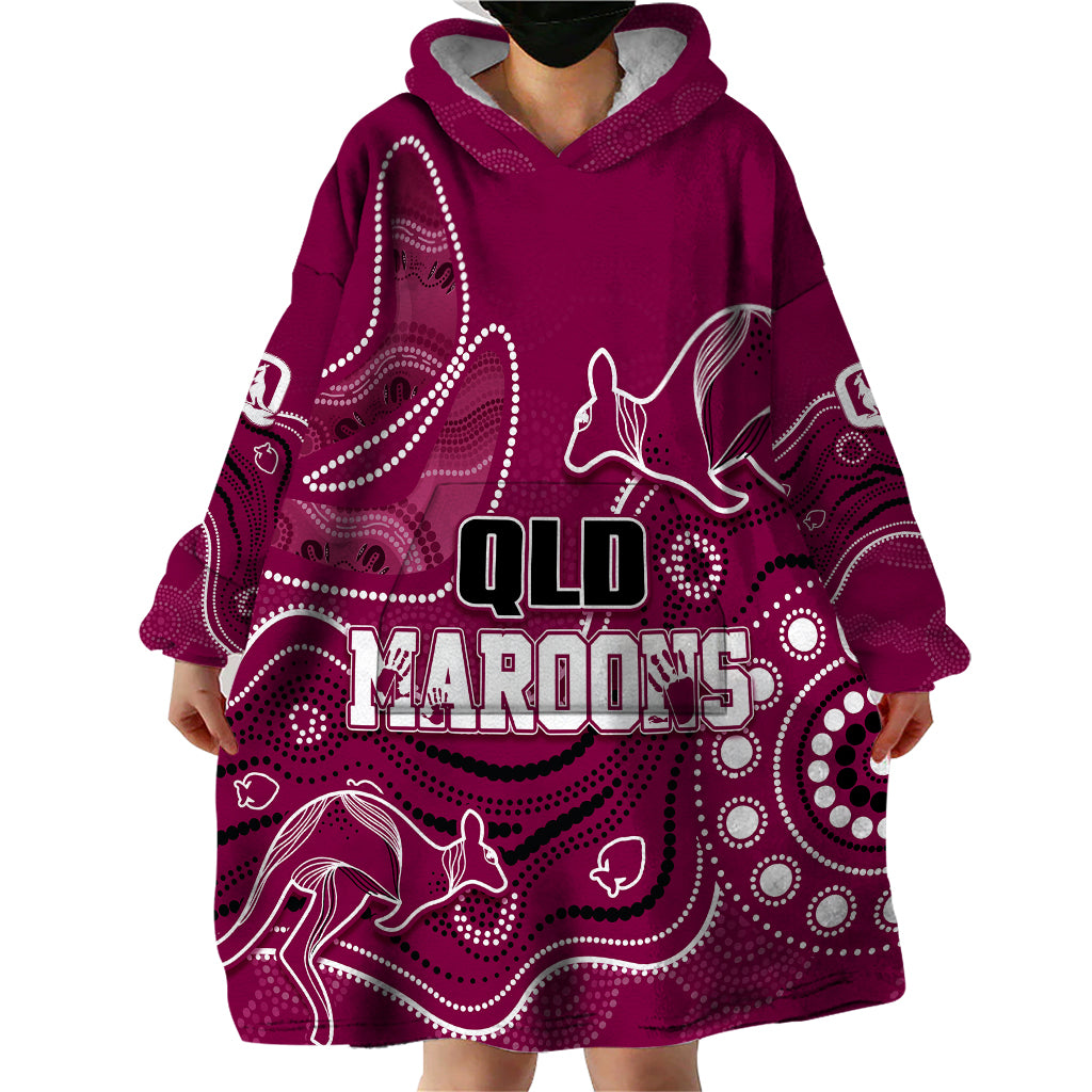 personalised-qld-maroons-rugby-indigenous-wearable-blanket-hoodie-kangaroo-mix-boomerang