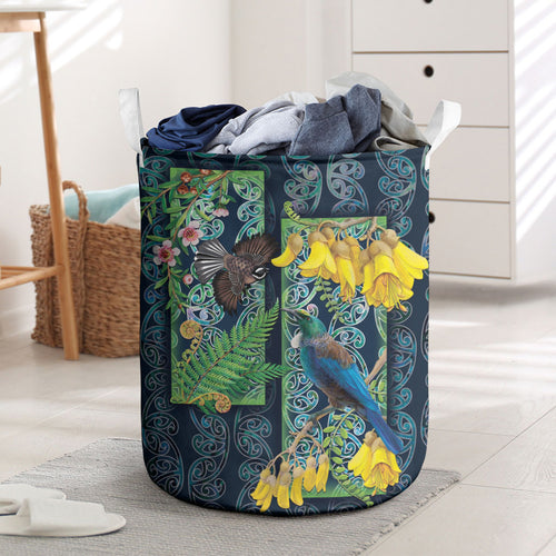 Aotearoa Maori Mangopare Christmas Laundry Basket Pikawakawa and Tui