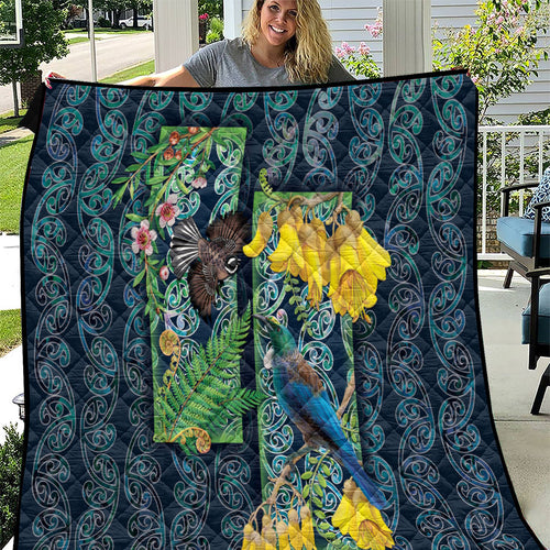 Aotearoa Maori Mangopare Christmas Quilt Pikawakawa and Tui