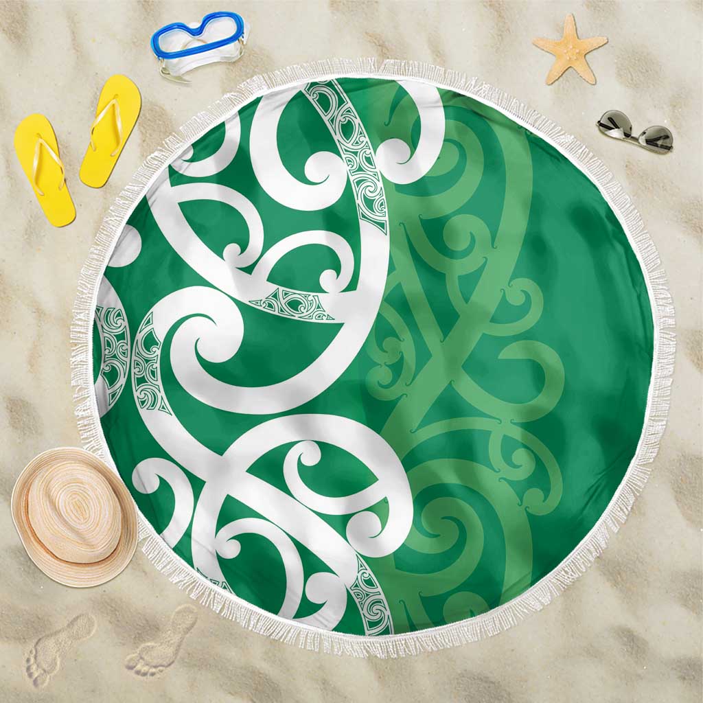 Pounamu Green Maori Beach Blanket Koru Kowhaiwhai - Aussie Hoodie