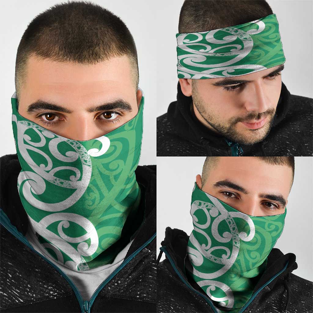 Pounamu Green Maori Neck Gaiter Koru Kowhaiwhai - Aussie Hoodie